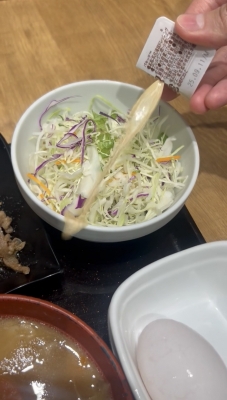 KONOSUKE(ｺｳﾉｽｹ) 吉野家のごまドレ発射勢い10代 