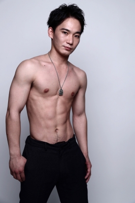HIROAKI(ヒロアキ) 秘密基地に入ってみて、後編