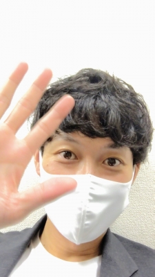 KONOSUKE(コウノスケ) しゅっきーん
