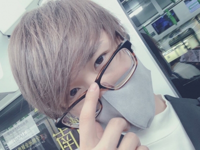IORI(イオリ) lost glasses