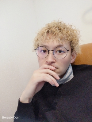KONOSUKE(コウノスケ) 謙遜は美徳じゃないと思うんです