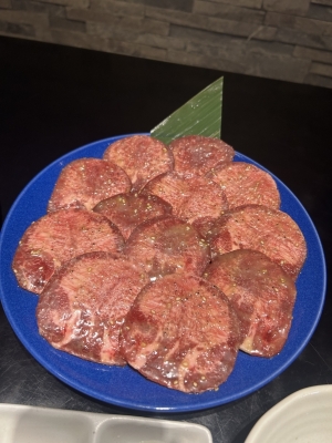 KONOSUKE(ｺｳﾉｽｹ) 晩ご飯お腹いっぱい食べてきタン