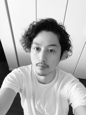 RYOGA(リョウガ) クールに見えて三枚目