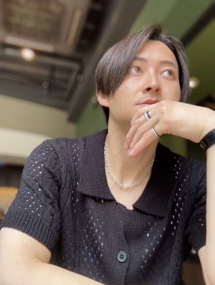 KONOSUKE(ｺｳﾉｽｹ) 人を羨ましがってたら