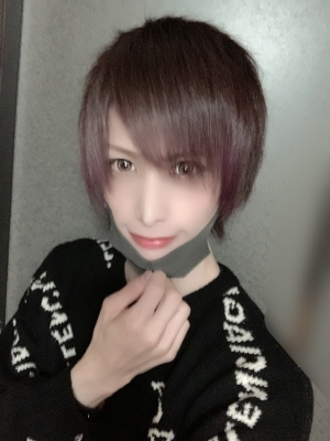 IROHA(イロハ) こんばんは