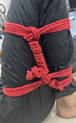 SUMERAGI(スメラギ) 脚縛り