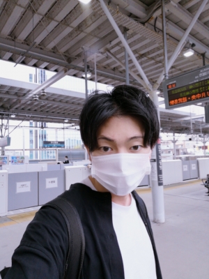 RON(ロン) こんばんは!