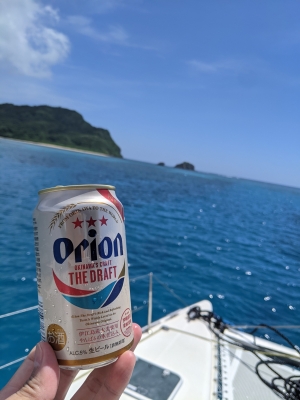 KONOSUKE(コウノスケ) 海でオリオンビール