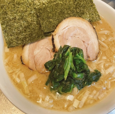 TSUMUGI(ﾂﾑｷﾞ) モデルもラーメン食べますよ！？