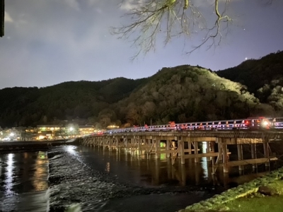 KANCHI(ｶﾝﾁ) 夜はまだまだこれからですね