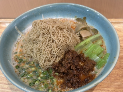 RURITO(ﾙﾘﾄ) モンブラン坦々麺