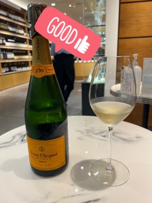 HIROOMI(ﾋﾛｵﾐ) VEUVE CLICQUOT YELLOW LABEL BRUT