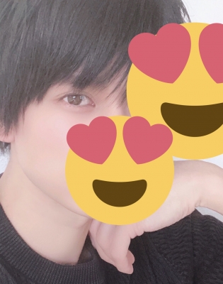 SHO(ショウ) ちょっとだけ顔出し( ¨̮⋆)
