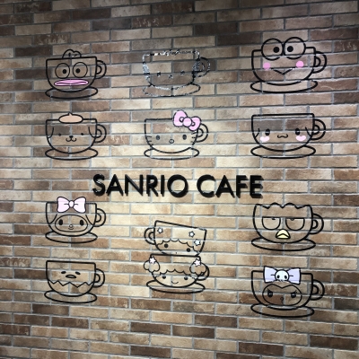 MOMO(モモ) サンリオカフェ