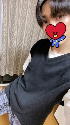 KOOK(グク) この服装オッテヨ?