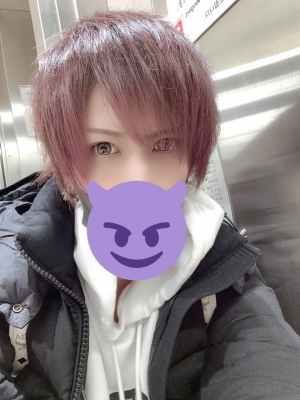 IROHA(イロハ) こんばんは