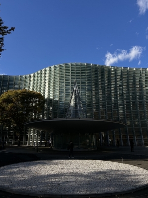 MIZUNO(ﾐｽﾞﾉ) 新国立美術館に行ってきました◎