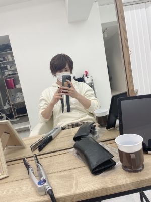 MOMO(モモ) ヘアカラーしてきました꙳★*゚