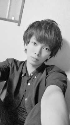 L(エル) 何考えてると思いますか?