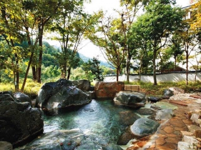 IKU(イク) この温泉は〇〇の湯❗️
