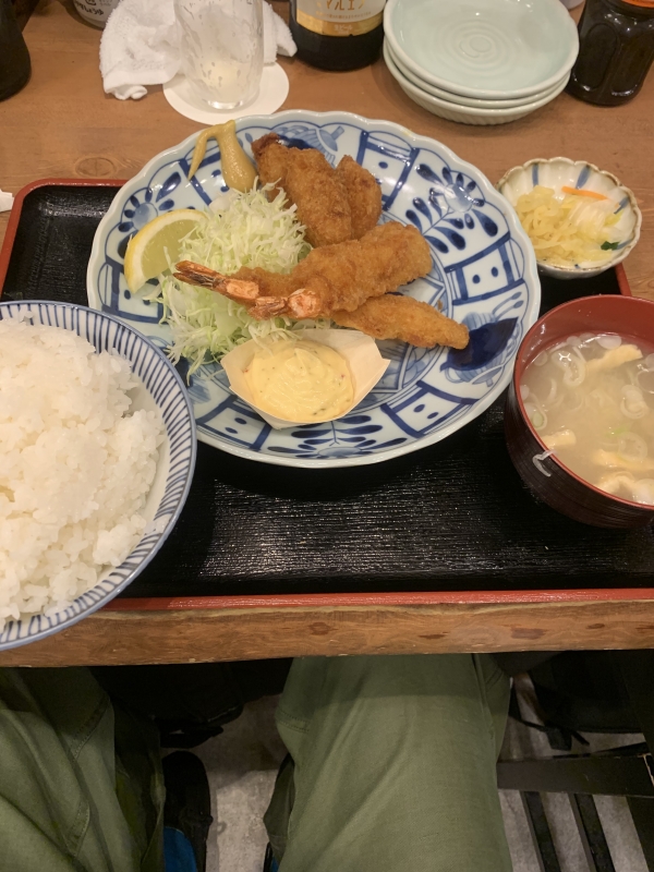 HIROSHI(ﾋﾛｼ) やにすようだいひろしで飯